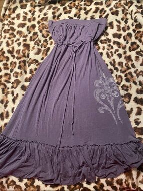 Strapless like purple gray? Sundress with Embellished Detail